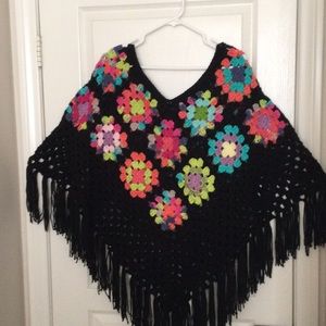 Knitted / ponchó a crochet